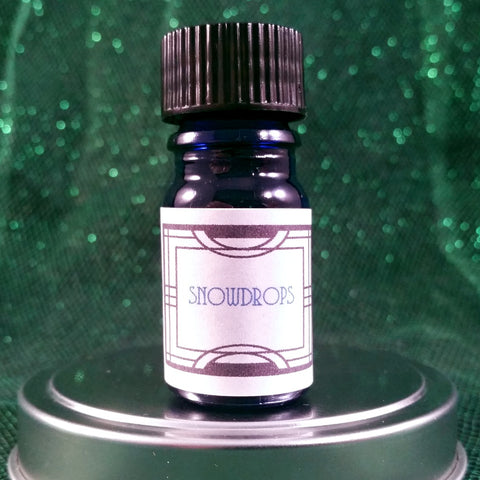 Nui Cobalt: Snowdrops